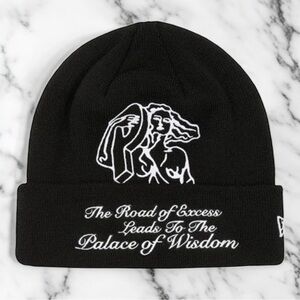 SOLD Palace P-Statue New Era Beanie Black NWOT Sold Out FW 2022